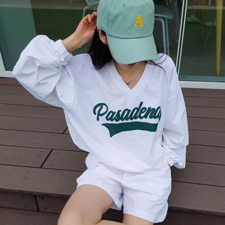 상상그이상 여성용 국내제작 위니상의 시원한 나일론소재 바스락거리는 얇은 여름 맨투맨 편안한 오버핏 레터링 티셔츠 데일리룩