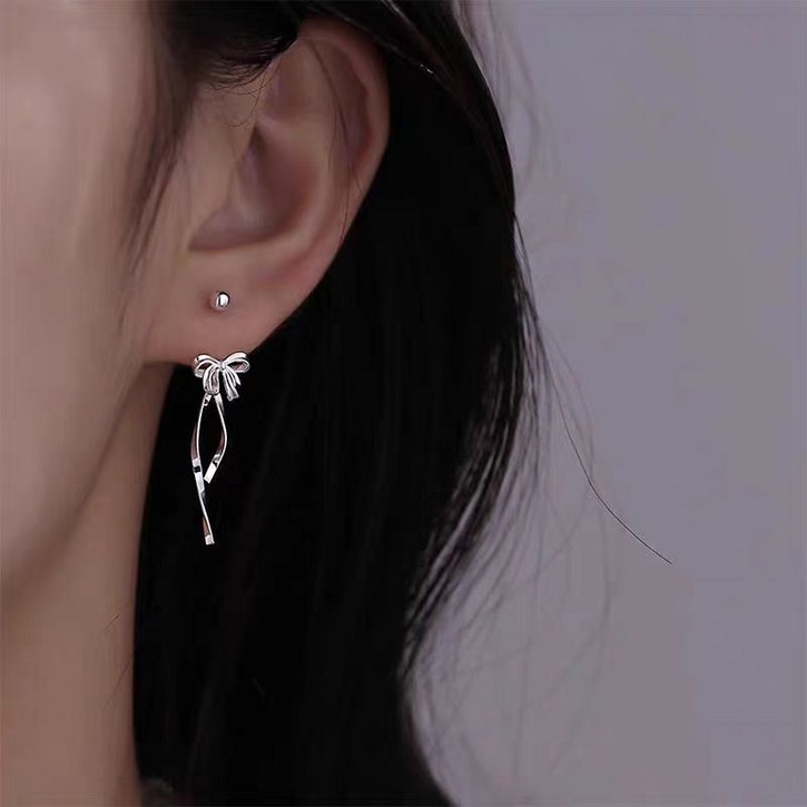 비니츄 발레코어룩 데일리 실버925 여리여리 리본 은침귀걸이