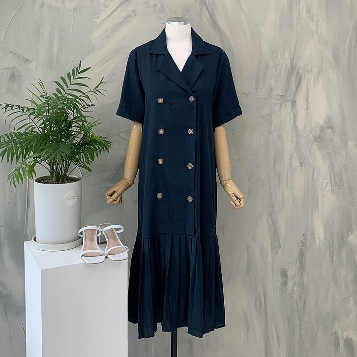 행복한여자신상무배더블 단추 린넨 텍스쳐 밑단 플리츠 롱 원피스