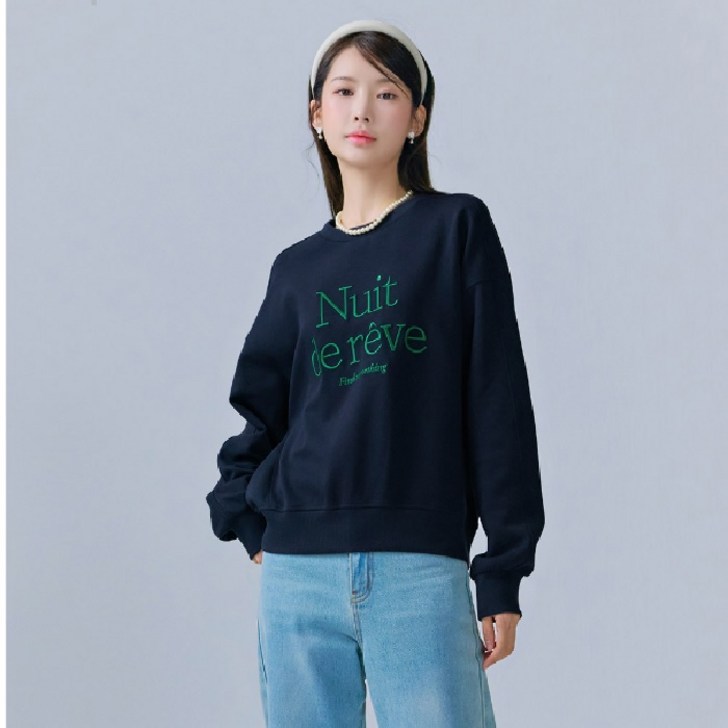 체이스컬트[경산 NC] 23년 F/W 신상 컬러가 예쁜 여성 절개 변형 엠보 맨투맨 라운드 티셔츠