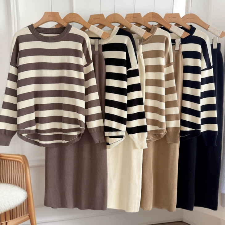 여성 가을 겨울 스웨터와 치마 세트, 줄 무늬 부드러운 스트라이프 니트와 스커트 투피스