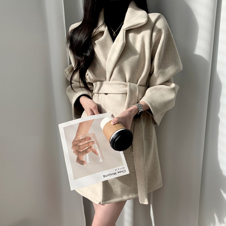 로켓 울 벨트 미디 코트