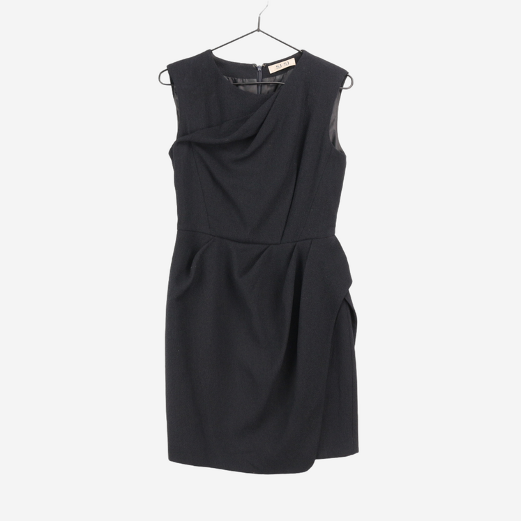 82SJSJ에스제이에스제이 네이비 민소매 원피스SW2637