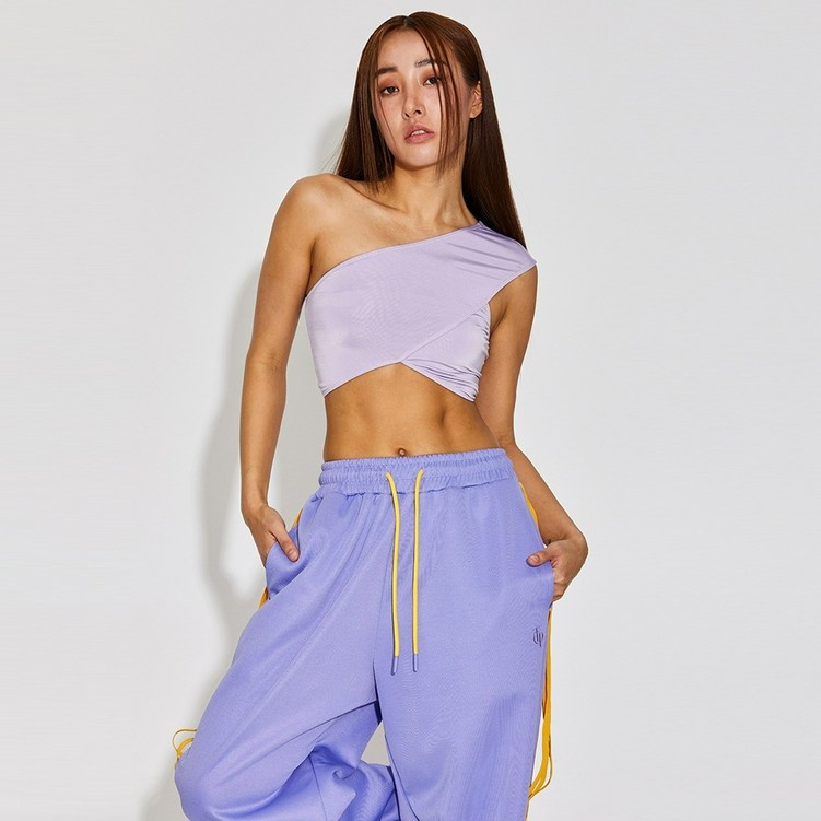 DOUBLE SKIN OVER LAY ONE SHOULDER TOP T216TP135