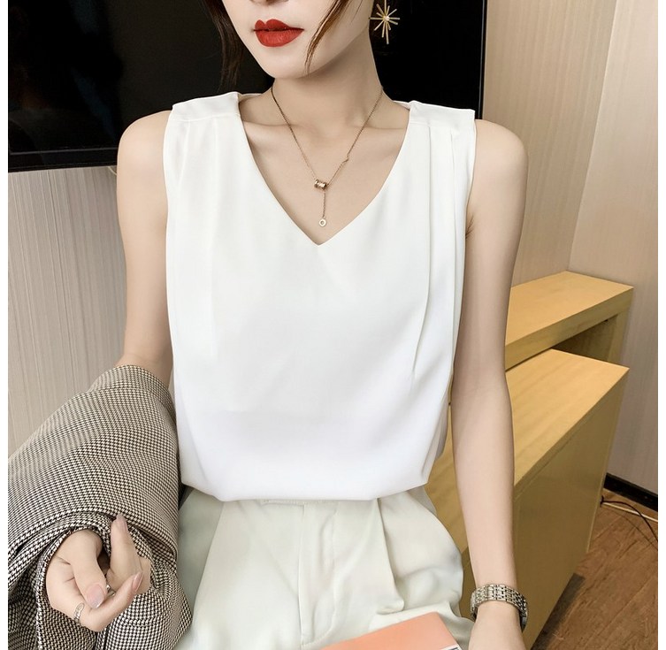 썸머바이브 여성 베이직 여름 쉬폰 정장 이너 나시 썸머바이브 여성 베이직 여름 쉬폰 정장 이너 나시